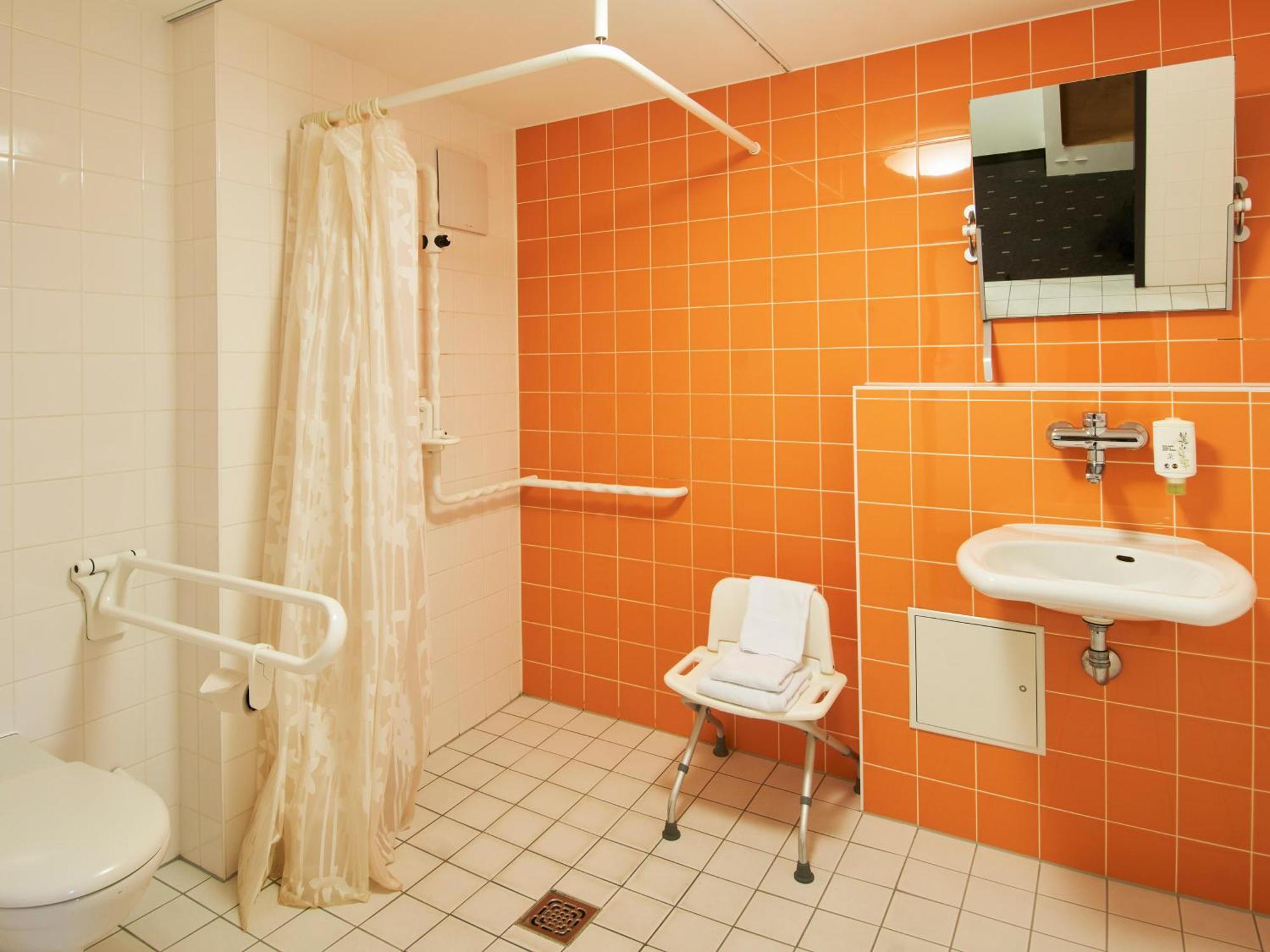 B&B Hotel Frankfurt-Nord Frankfurt am Main Ngoại thất bức ảnh